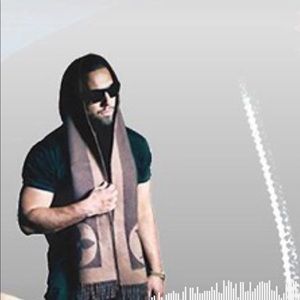 MAKE an OFFER Louis Vuitton scarf